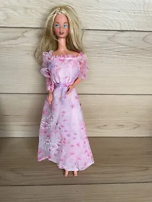 Vintage 1978 Kissing Barbie Doll Original Pink Floral Dress #2597 Mattel 70’s • $15