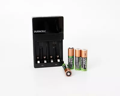 Duracell Rechargeable Batteries - AA 1.2V 2000 MAh W/ Charger & 4 Batteries • $17.49