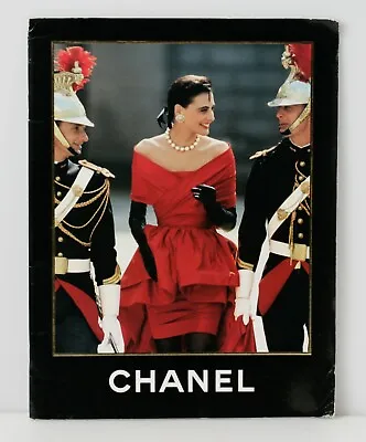 Chanel Automne Hiver 1987-1988 Fashion Catalogue • $425