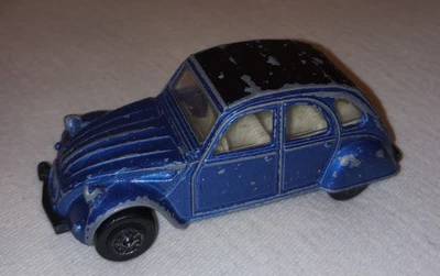 $6.95 • Buy Herpa HO 1:87 Scale Citroen 2CV Blue With Black Top NO BOX