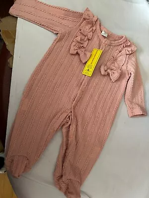 BNWT Baby Girls 3-6 Months Romper Suit Outfit • £2.95