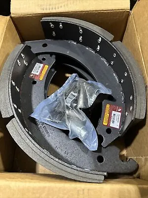 Meritor XSEG4707QP Remanufactured Drum Brake Shoe   Lined • $89