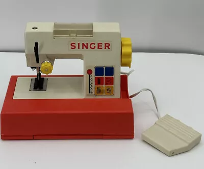 Singer Chainstitch Sewing Machine Made In England Battery Operated • £18.82