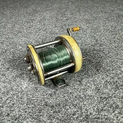 Vintage SHAKESPEARE PRESIDENT NO. 1970 Model FK Casting  Reel  #2027 • $19.99