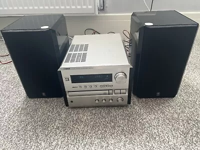 5. Yamaha CRX-E150 Pianocraft Radio/ CD Player /amplifier + Speakers • £89