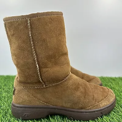 UGG Ultra Boots Womens Size 8 Brown Short Revival Suede 52250 Shoes • $29.87