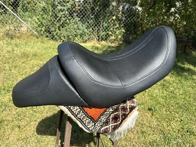 $159 • Buy Harley-Davidson V-Rod  Seat VRSCA VRSCDX Sitzbank 51547-07 22970