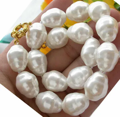 Huge Aaa++ Large Fashion 20mm South Sea White Baroque Shell Pearl Necklace 18  • $18.04