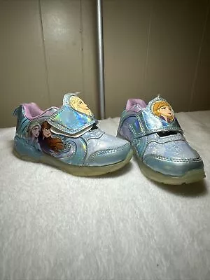 Frozen Shoes Size 9 • $8