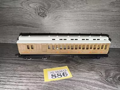 Hornby Ex Set R1122 OO LNER Clerestory Brake 3rd Coach 3857 Teak (903) • £14.99