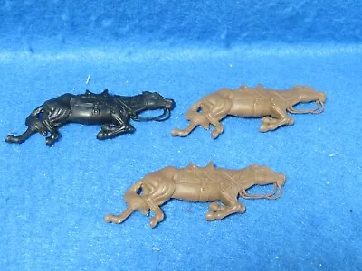 Classic Toy Soldiers/MARX Playsets Dead Cavalry Horses 54MM - 3 Pieces • $5.95