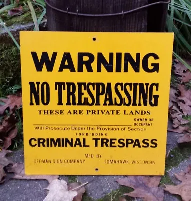 Rustic No Trespassing Sign Hunting Cabin Northwoods Lodge Tomahawk Wisconsin VTG • $59.95