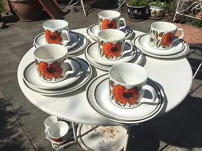 6 VINTAGE J & G MEAKIN POPPY Coffee Cup Saucer Side Plate Trio’s • £26