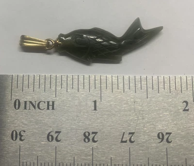 $20 • Buy Vintage Nephrite Green Carved Jade Pendant