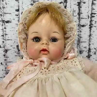 Baby McGuffey Madame Alexander Vintage Doll Dress Bonnet Socks Blonde 13  Box  • $79.95