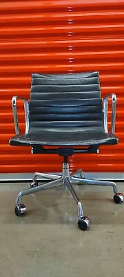 Herman Miller Eames Aluminum Group Management Office Chair Espresso Leather  • $450