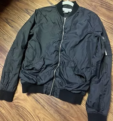 H & M Black Lightweight Nylon Men's Bomber Jacket S • $11.11