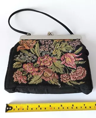 Tapestry Handbag • £3.99