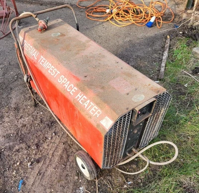 £50 • Buy Tempest LPG Gas Space Blower Heater Garage Workshop Warehouse