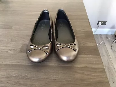 Marks And Spencer’s Pewter Shoes Size 6.5 • £10.99