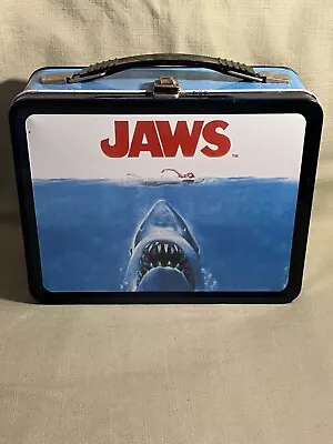 VINTAGE NECA JAWS LUNCHBOX W/ THERMOS! • $49.98