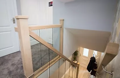 £1387.77 • Buy Oak And Glass Staircase Banister + 2.4m Landing Full Set Embedded Glass Panels 