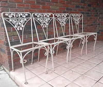 Vintage 1950's Woodard Chantilly Fruit Grapes Style Patio Dinning Chairs Deck • $0.99