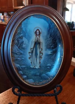 Our Lady Of Lourdes OVAL PLATE By Hector Garrido 1st Issue Visions Of Our Lady • $24.99