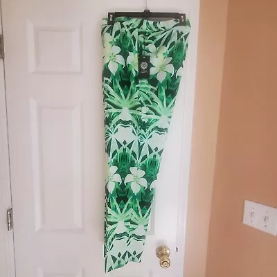 Vince Camuto Green Summer Pants Sz 12 • $30