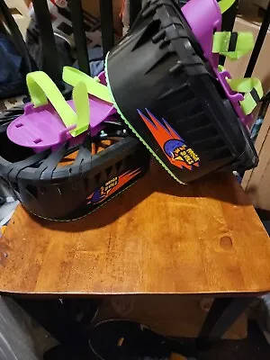 Vintage 1989 MOON SHOES: An Antigravity Device  • $25.50