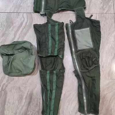 SURPLUS CHINESE MIG FIGHTER PILOT PRESSURE ANTI G FLIGHT SUIT HK-3  Size 1  1986 • $49.99