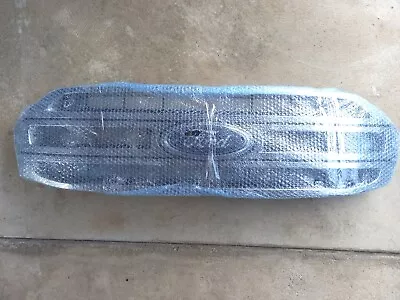 Ford EVEREST Grille • $450