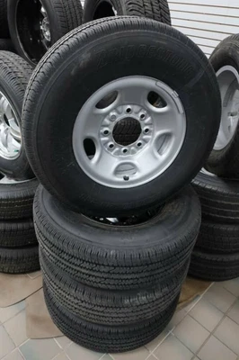 $700 • Buy 03-22 Chevy Express GMC Savanna Van 8 Lug 16  Steel Wheels & LT245/75/R16 Tires