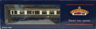 Bachmann 34-125C Collett 1st/3rd Composite Coach 7050 In GWR Chocolate & Cream • £24.99