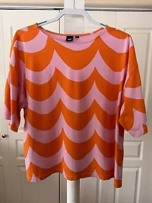 Marimekko X Uniqlo T-Shirt Top Orange + Pink Waves Short Sleeves 100% Cotton EUC • $28