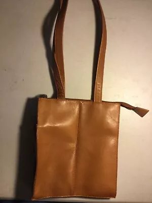 Vintage Tan Leather Shoulder Bag • $10