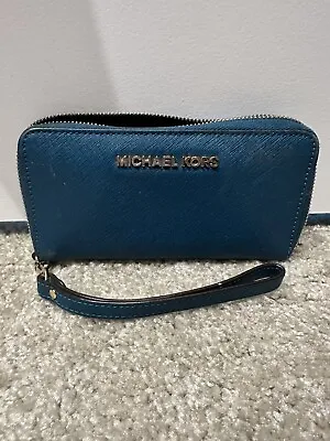 Michael Kors Jet Set Women's Wallet - Red • $15