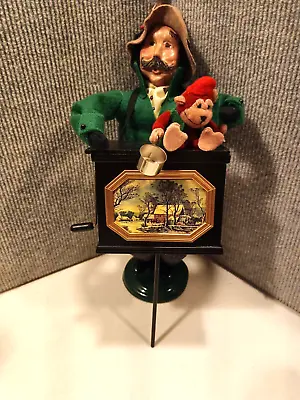 Byers Choice 2000 Carolers Hand Cranked Organ Grinder With Monkey & Cup • $50