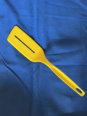 Vintage Foley Slotted Spatula Nylon Plastic Yellow Long Blade Turner Flipper • $14.88