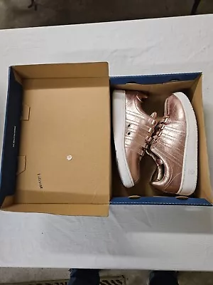 K-Swiss Classic VN Gold Foil Womens Size 6 1/2 • $1.99