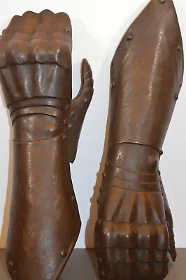£495 • Buy Large (2.2kg) Pair 19th Century Iron Armour Gauntlets, Articulated Thumb, C1890