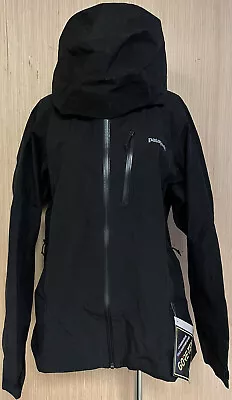 NWT Patagonia Gore-Tex Rain Coat Calcite Jacket Black M • $155