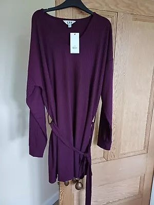 Long Tall Sally Tunic Top Size 18 NWT • £12