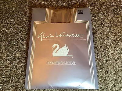 Vintage Gloria Vanderbilt Daysheer Pantyhose Color Beige Size: A • $8.99