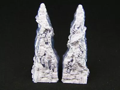 Pair Of Chained Skull Spires Scatter Terrain Scenery 3D Printed Mini Miniature • $10.99