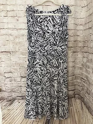 AA Studio Dress Women's 14 Fit & Flare Black White Geometric Midi Stretch V Neck • $23.74