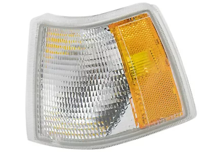 For 1993 - 1997 Volvo 850 Corner Turn Signal Lamp Driver Left Side VO2550101 • $26.40