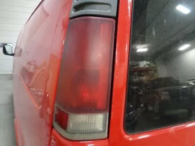 Driver Left Tail Light Fits 00-02 EXPRESS 1500 VAN 1622791 • $69