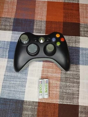 $29.98 • Buy Official Microsoft Xbox 360 Black Gray Wireless Controller With Batteries