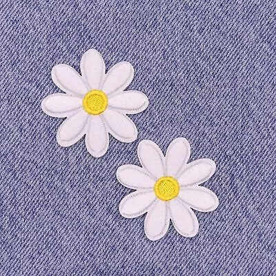 2 White Daisy Flower Iron On / Sew On Patch. Applique. Embellishment. Patches • £2.20